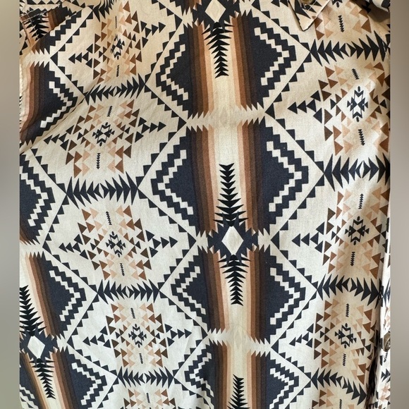 Rock & Roll Denim Mens Large Classic Fit Button Down Aztec Western Rodeo Shirt - Picture 3 of 9